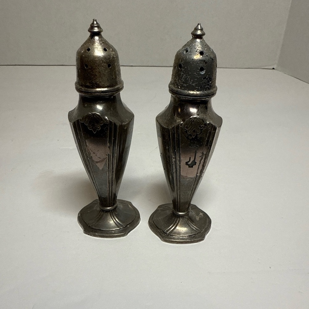 Rogers Vintage 1881 Salt & Pepper Shakers Metal Ornate 5" Tall Set